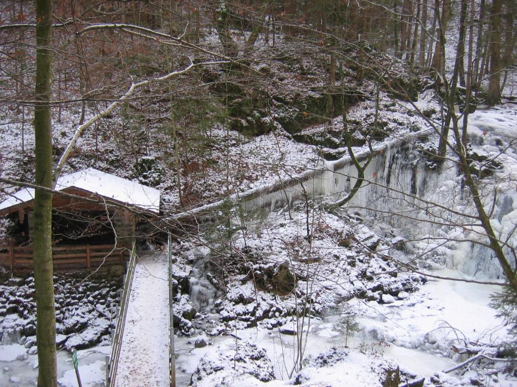 Baby- Und Kinderhof Aicherbauer 시함 외부 사진